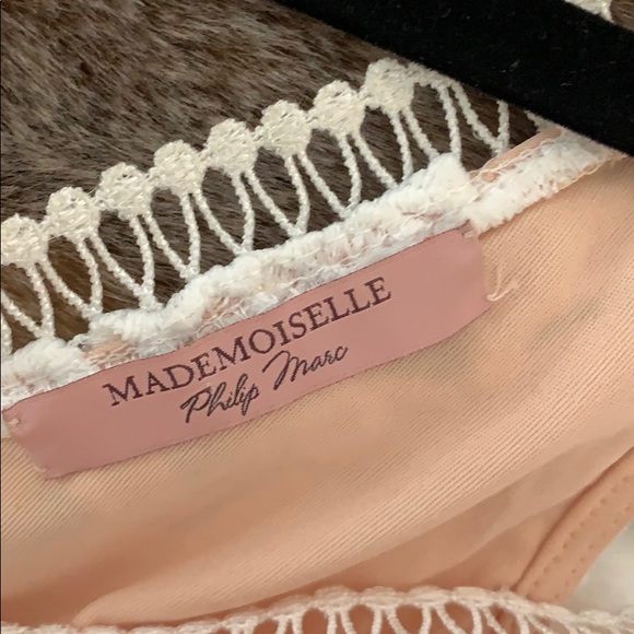 White lace midi dress Small - Picture 3 of 3